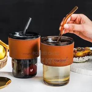 Sub Glass Cup With Straw