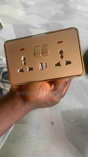13amps Double Socket USB and Type C