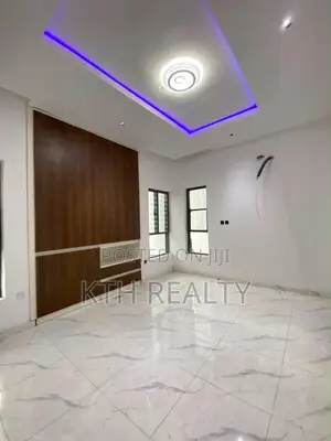 5bdrm Duplex in Ologolo for sale