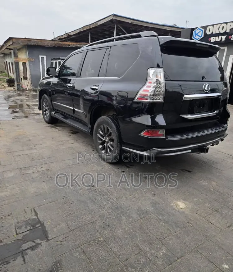 Lexus GX 2016 Black