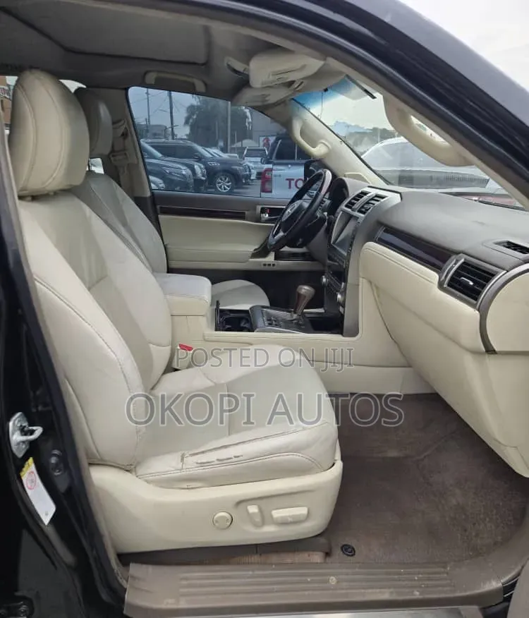 Lexus GX 2016 Black