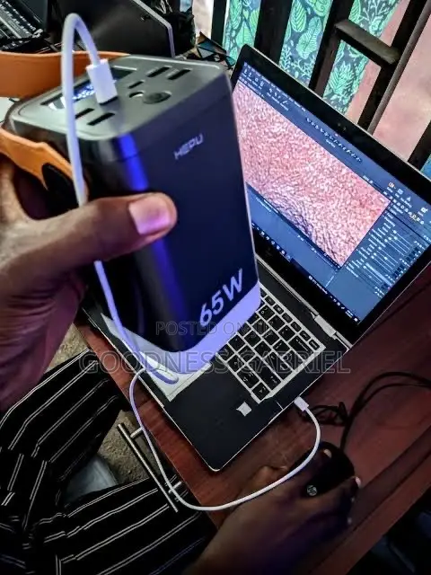 HEPU 65W Fast Charging Laptop Power Bank (Charges MacBooks & HP)⁠