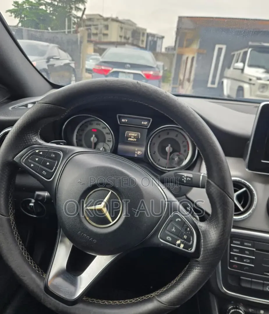 Mercedes-Benz CLA-Class 2015 Black