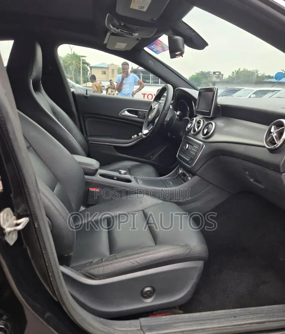 Mercedes-Benz CLA-Class 2015 Black