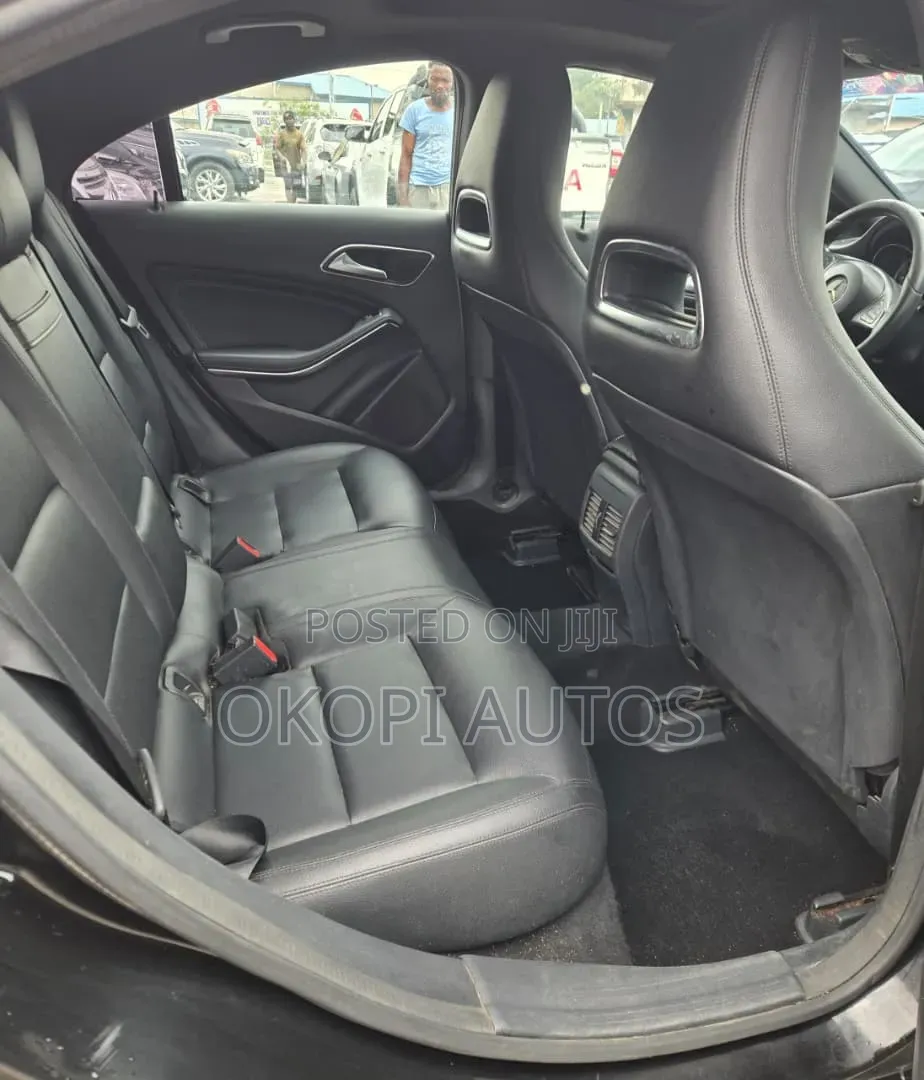 Mercedes-Benz CLA-Class 2015 Black