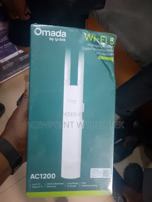 TP-Link Omada EAP225-Outdoor AC1200 Wireless Access Point Box