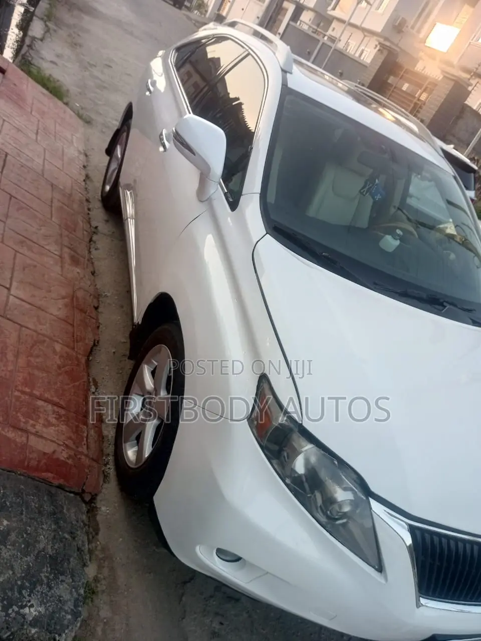 Lexus RX 2011 White
