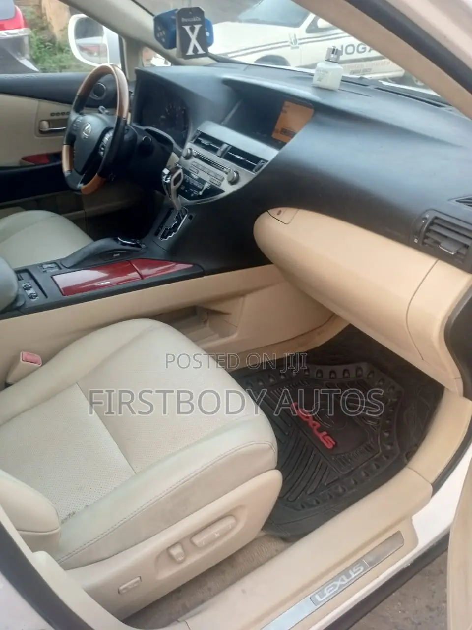 Lexus RX 2011 White