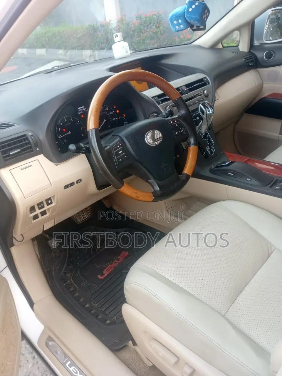 Lexus RX 2011 White