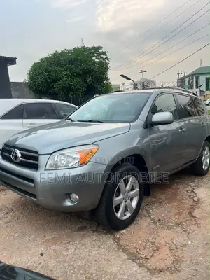 Toyota RAV4 2007 Green
