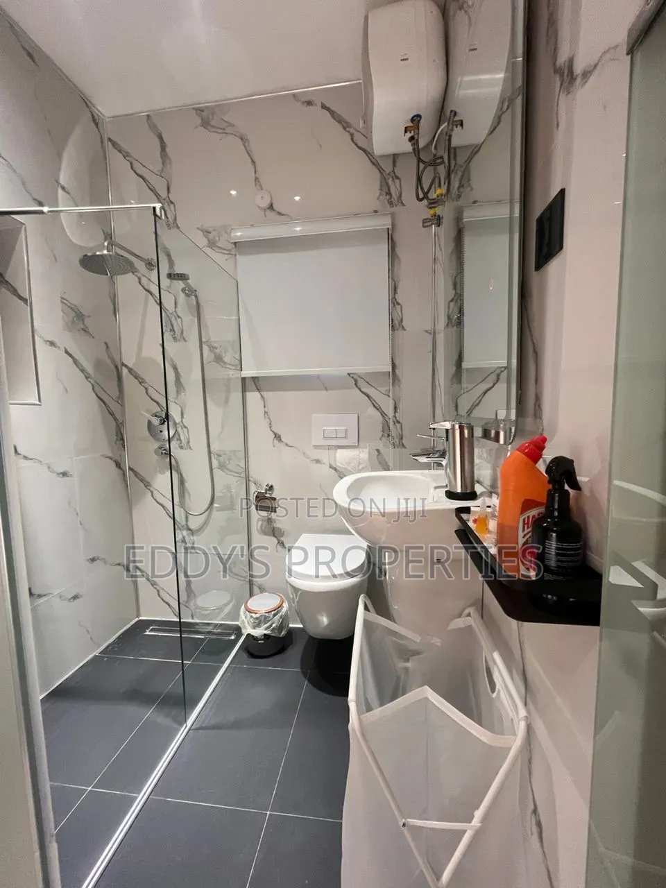 Luxury 5 Bedroom Apartment