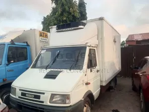 Iveco Agora 2015 White