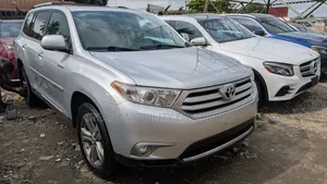 Toyota Highlander Limited 2011 Silver