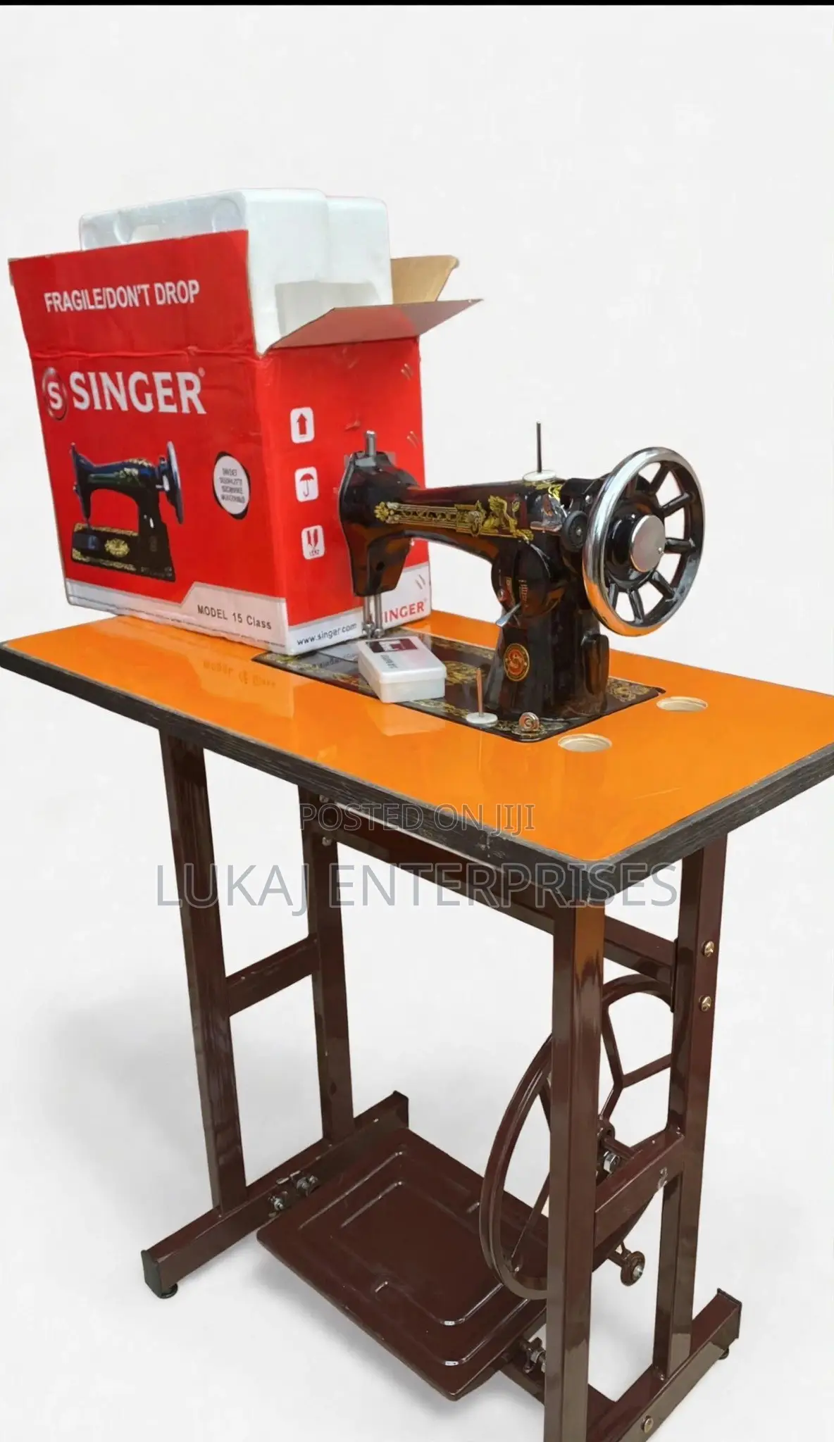 Singer Straight Sewing Machine