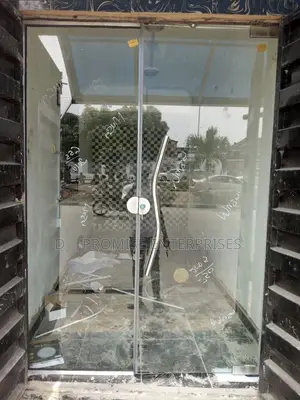 Frameless Glass Door Security