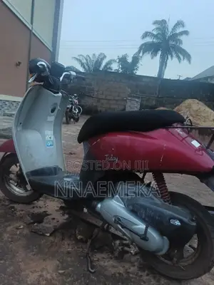 Honda Today 2021 Red