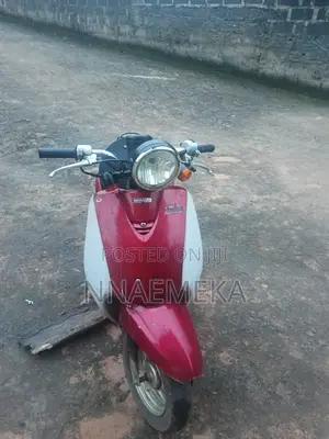 Honda Today 2021 Red