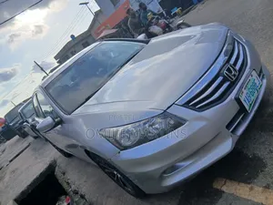Honda Accord 2012 Silver