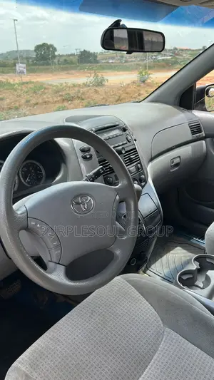 Toyota Sienna 2008 Gray