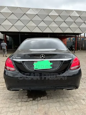 Mercedes-Benz C400 2016 Black