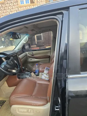 Lexus LX 570 AWD 2013 Black
