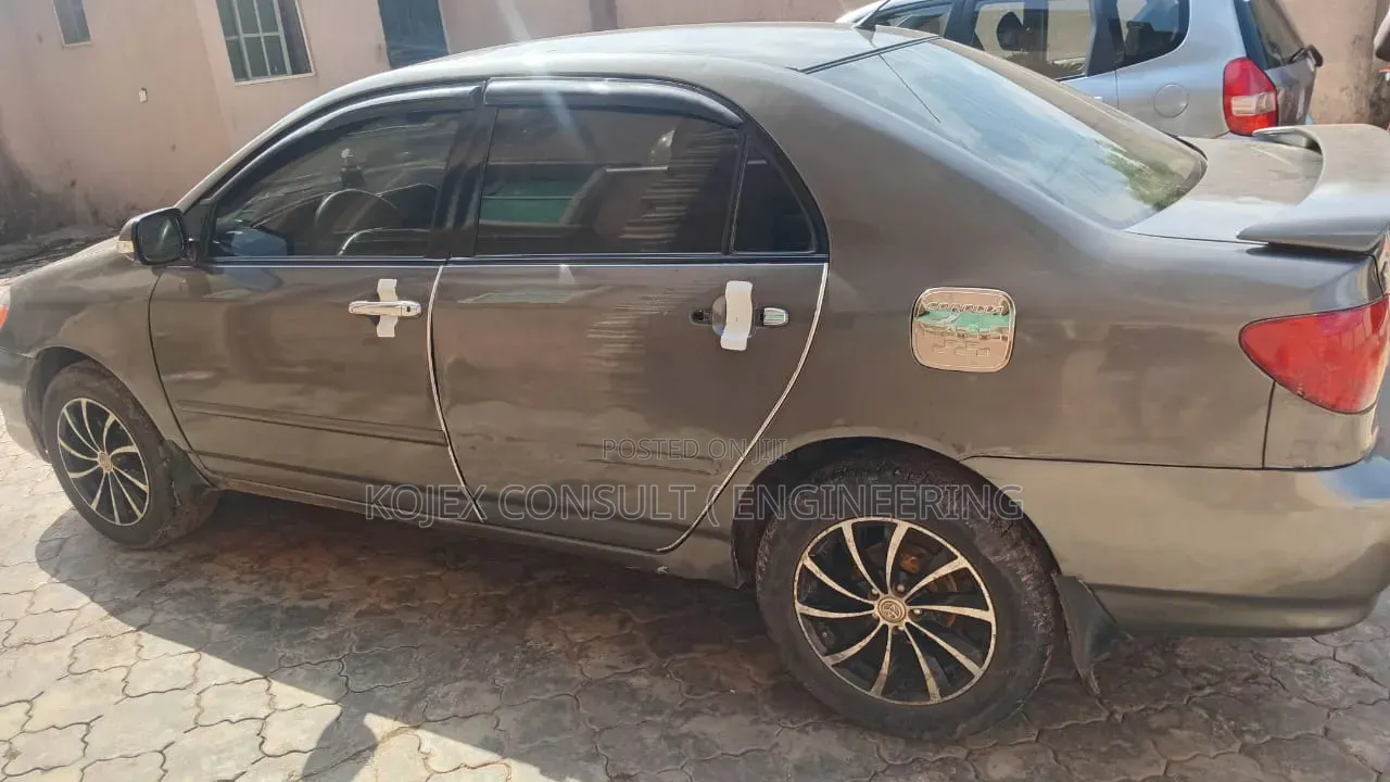 Toyota Corolla S 2005 Gray