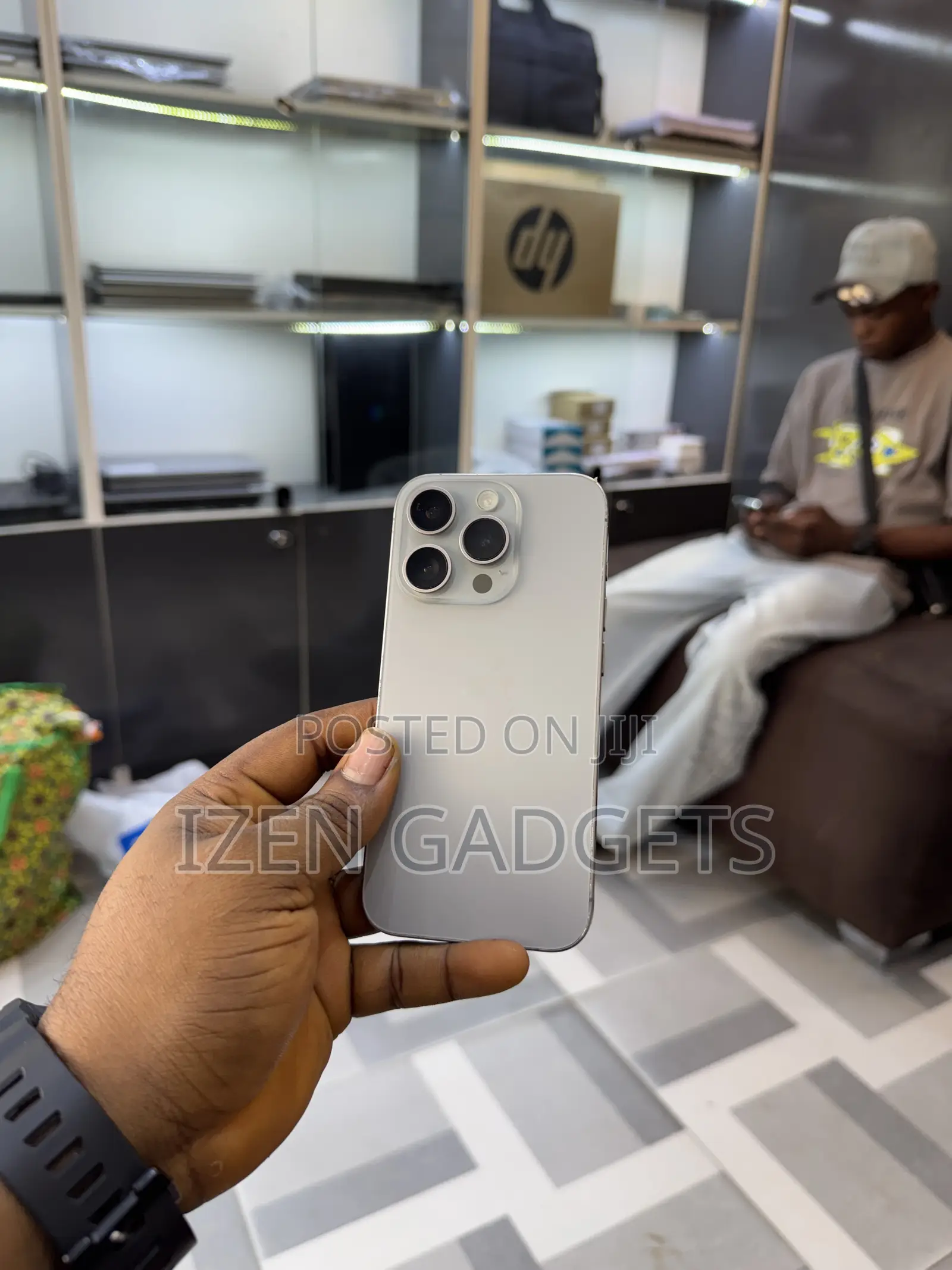 Apple iPhone 15 Pro 128 GB Gray