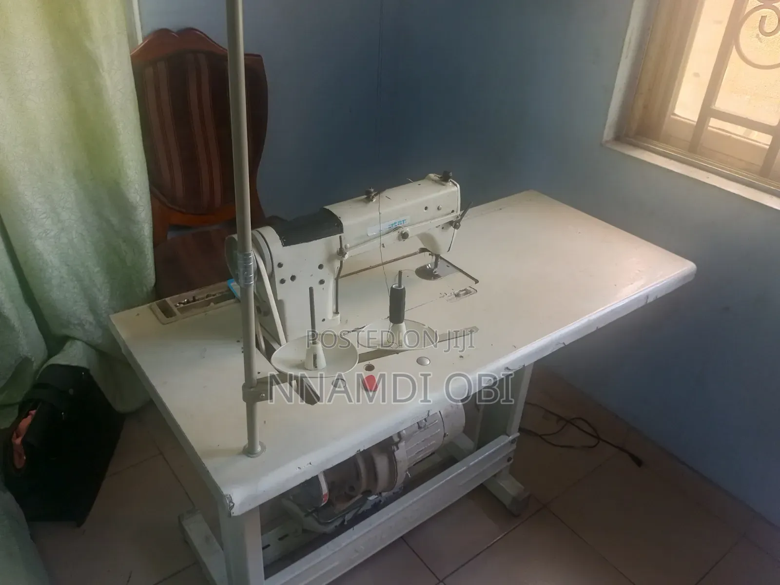 Industrial Sewing Machine
