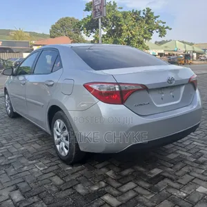 Toyota Corolla 2015 Gray