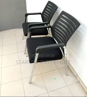 Office Visitors Chair With 4 Legs