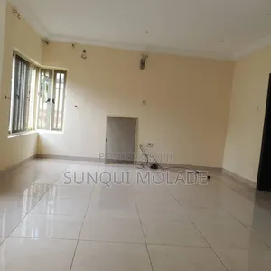 5bdrm Duplex in Adeniyi for rent