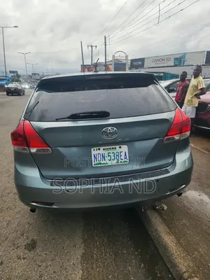 Toyota Venza 2011 Green