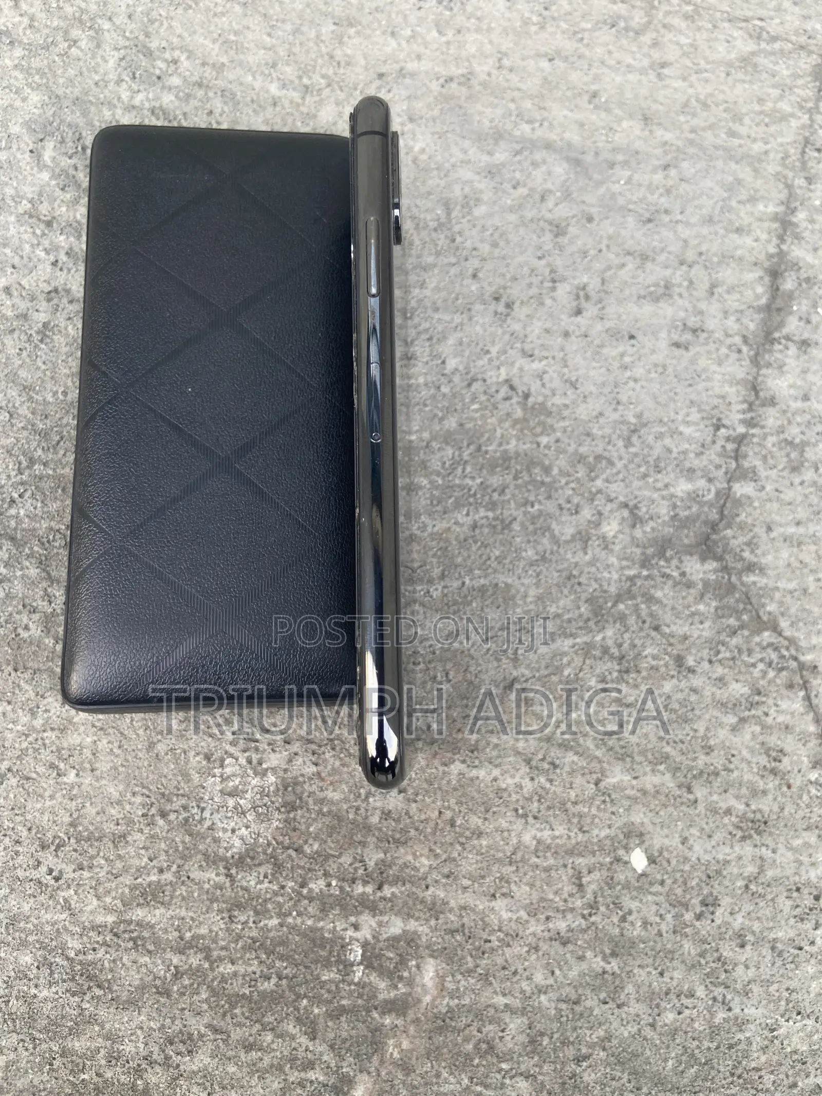 Apple iPhone XS 64 GB Black
