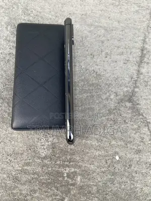 Apple iPhone XS 64 GB Black