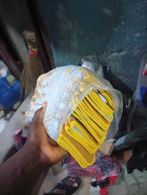 High Quality Yellow Combination Gloves