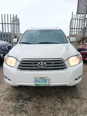 Toyota Highlander Limited 2010 White