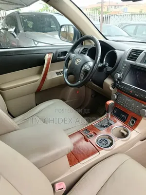 Toyota Highlander Limited 2010 White