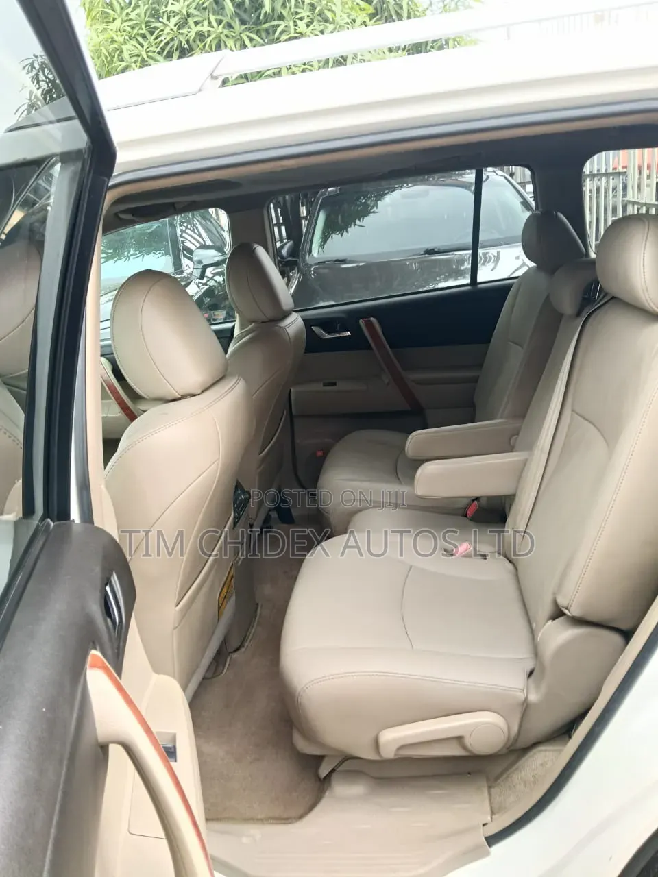 Toyota Highlander Limited 2010 White