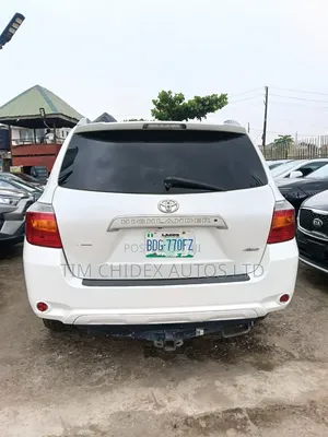 Toyota Highlander Limited 2010 White