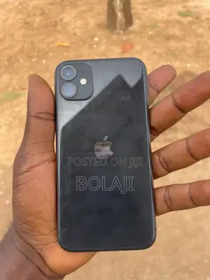 Apple iPhone 11 64 GB Black