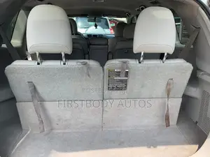 Toyota Highlander 2011 Silver