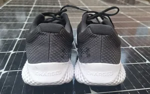Under Armour Sneakers
