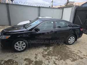 Toyota Camry 2011 Gray