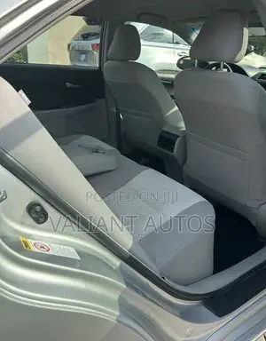 Toyota Camry 2014 Silver