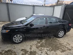 Toyota Camry 2011 Gray