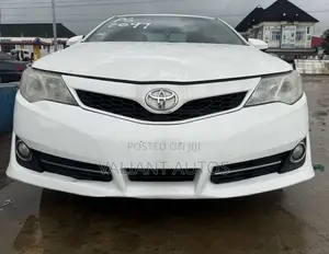 Toyota Camry 2014 White