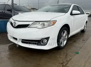 Toyota Camry 2014 White