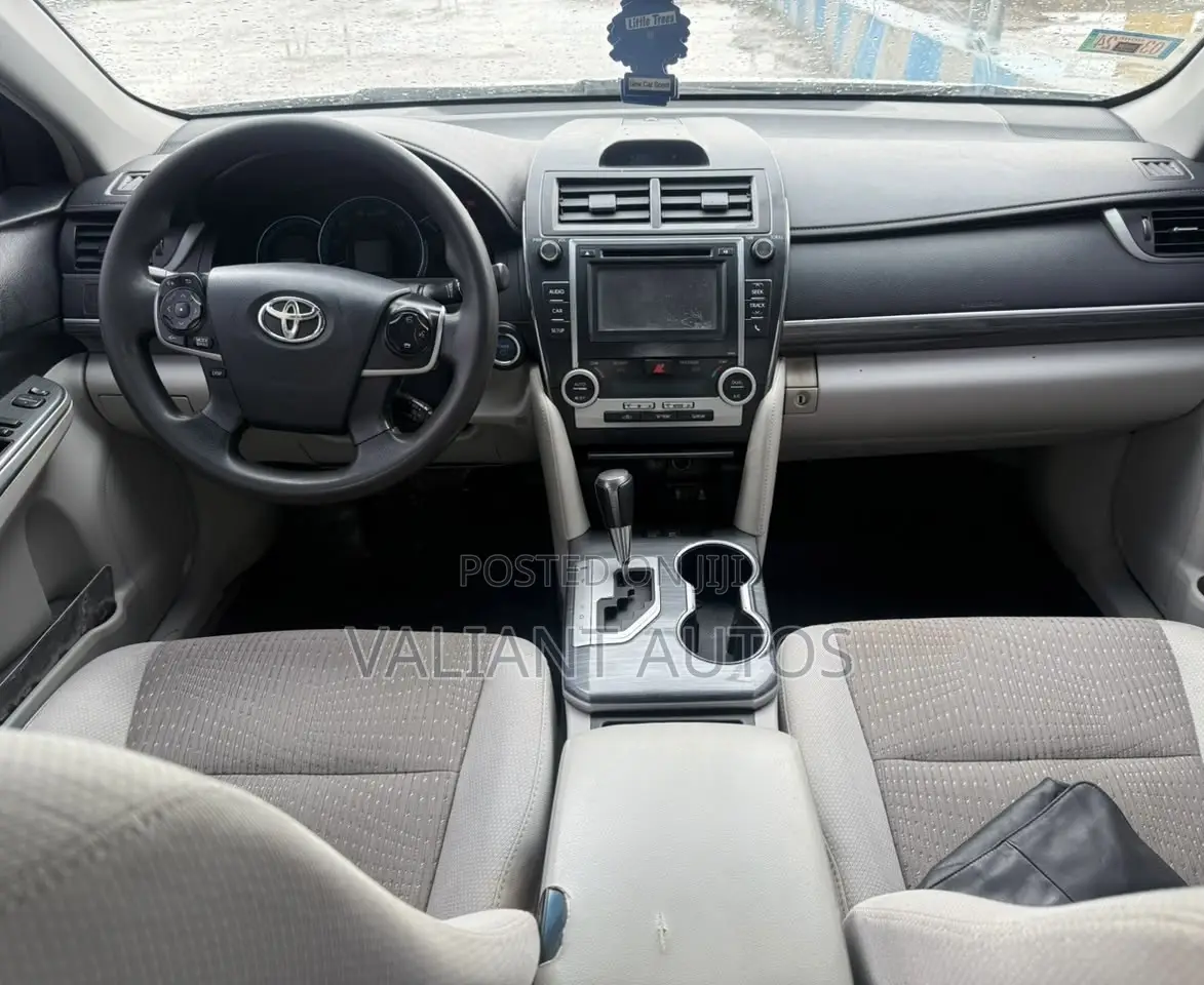 Toyota Camry 2014 White