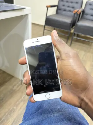 Apple iPhone 8 64 GB Rose Gold