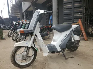 Suzuki 2023